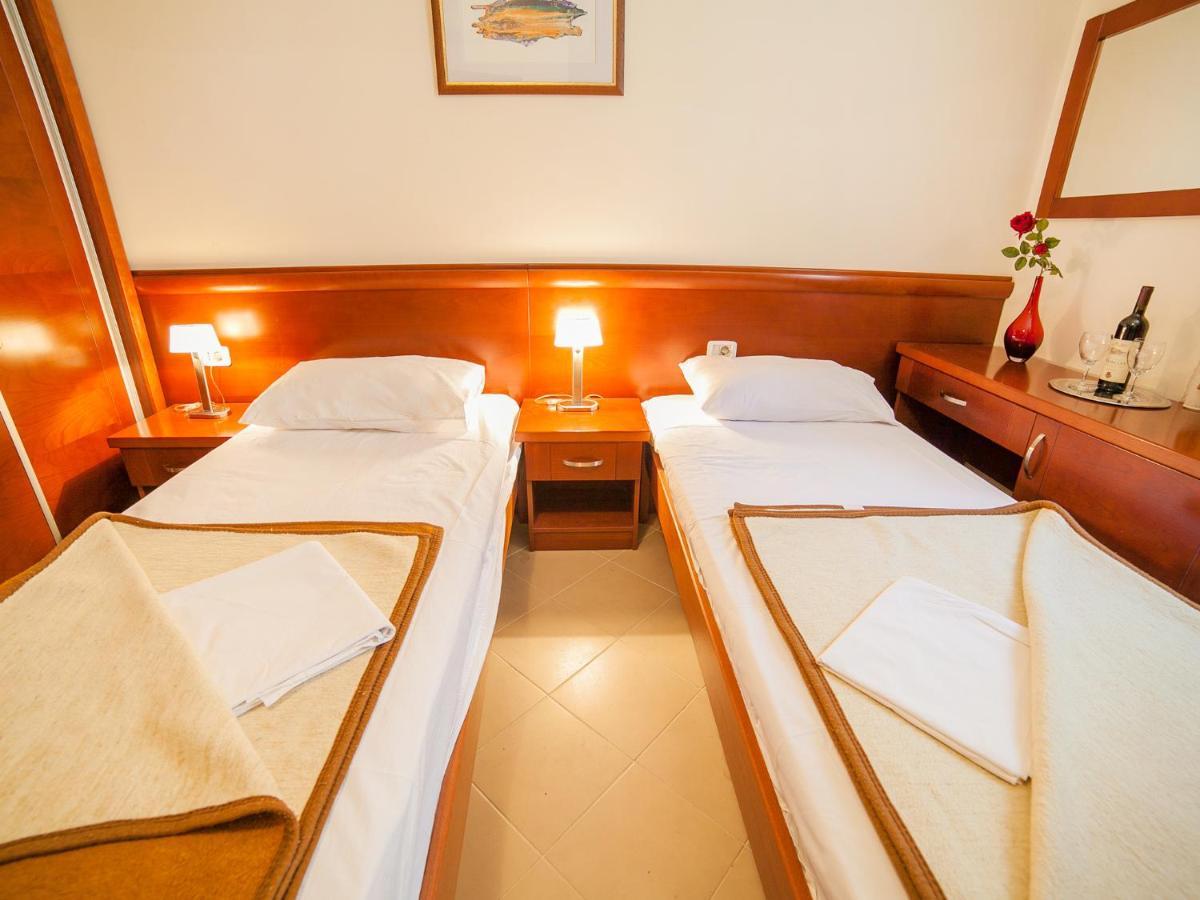 Apartments Krapina Lux 부드바 외부 사진
