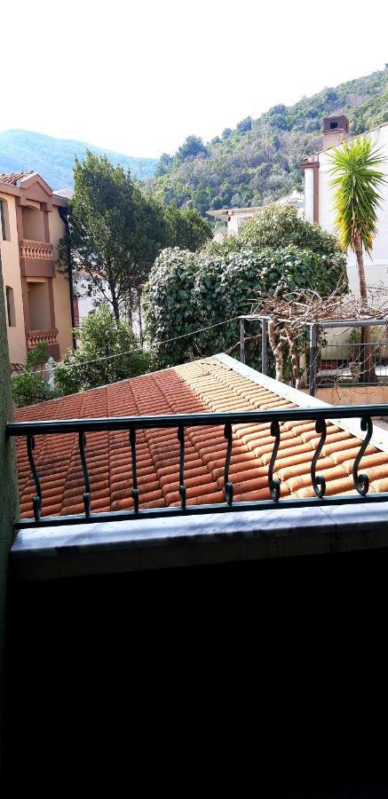 Apartments Krapina Lux 부드바 외부 사진