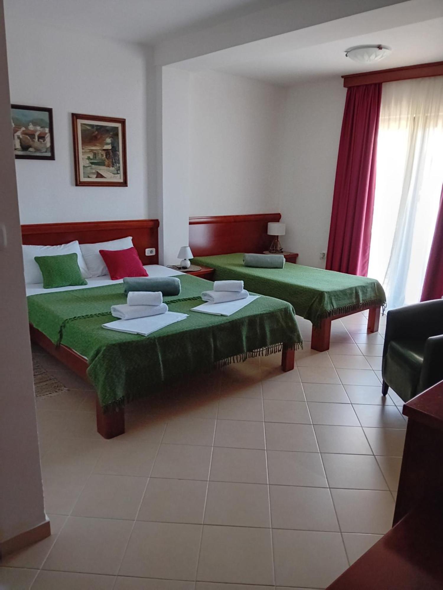 Apartments Krapina Lux 부드바 외부 사진