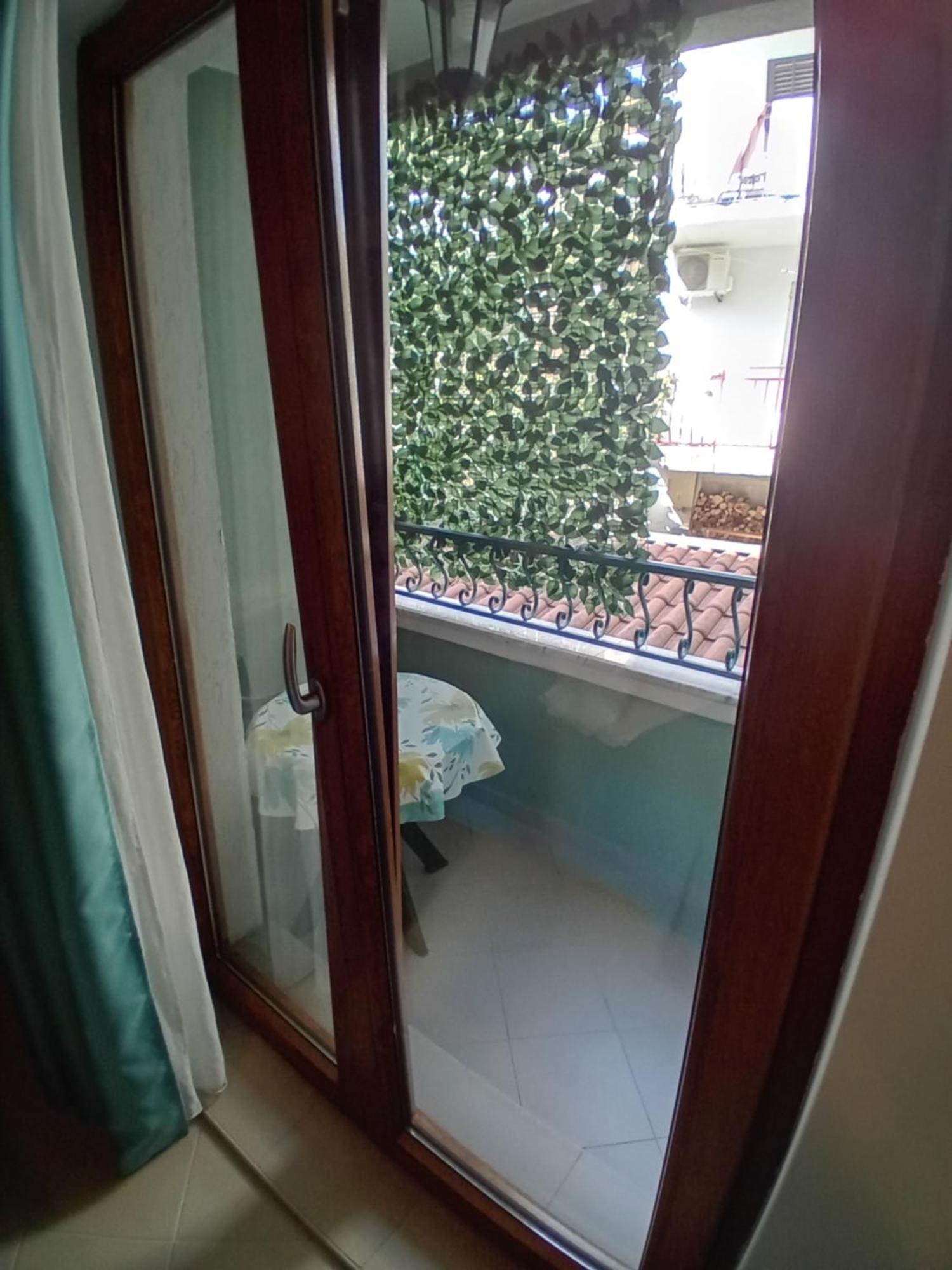 Apartments Krapina Lux 부드바 외부 사진